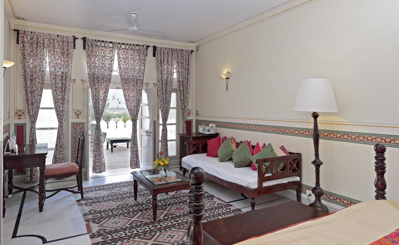 Rohet Garh Hotel Rohat Eksteriør billede