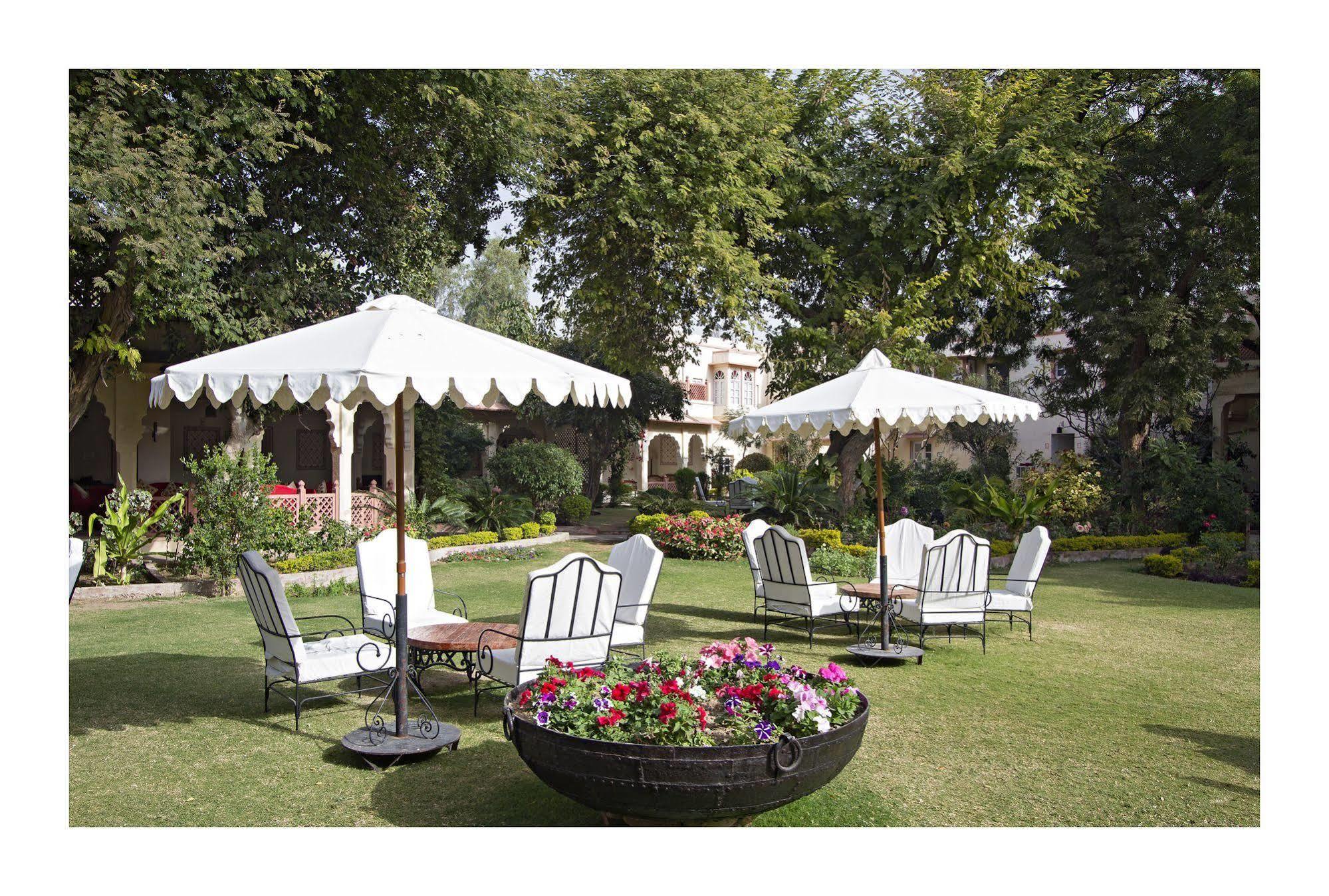 Rohet Garh Hotel Rohat Eksteriør billede